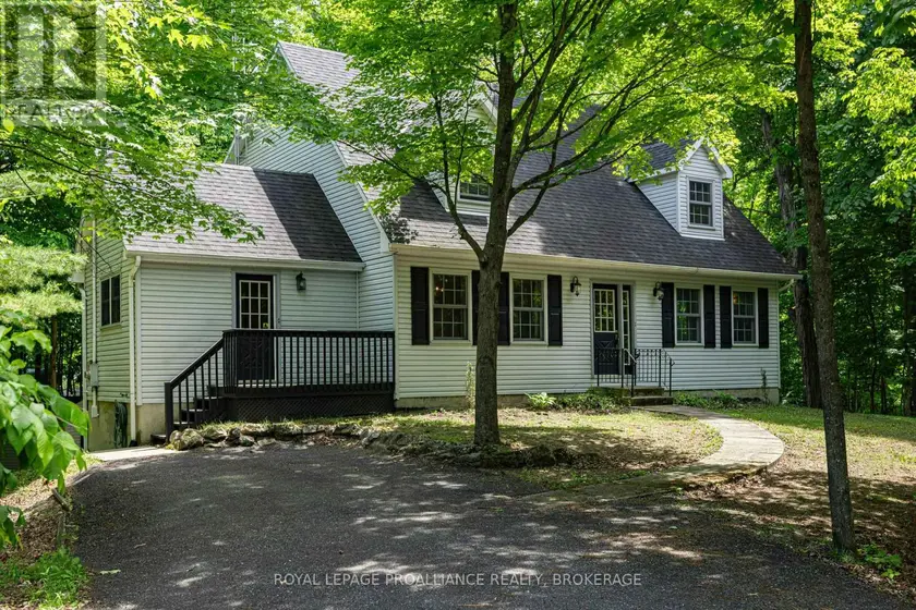 Detached at 1403 NORWAY ROAD, Frontenac