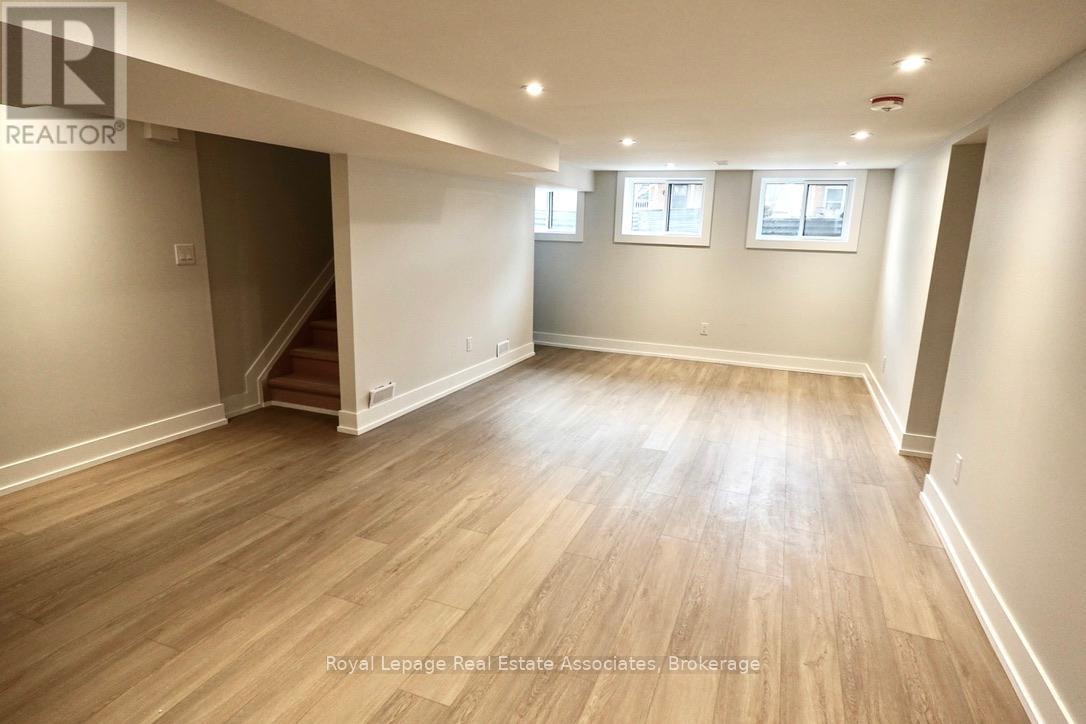 Multiplex at UNIT 5 - 246 MARLBOROUGH STREET, Brantford