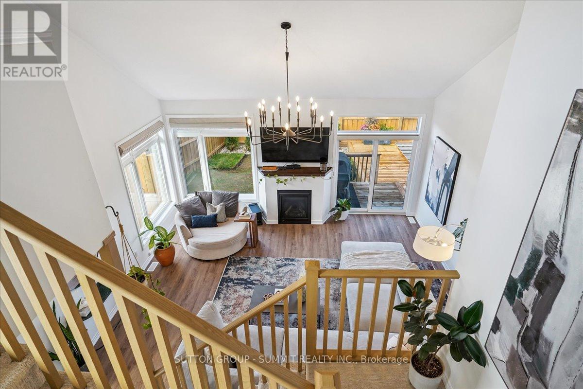 Townhouse at 52 WELCH LANE, Hamilton