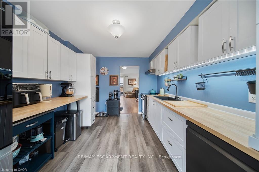 Townhouse at C - 662 GREY STREET, Brantford