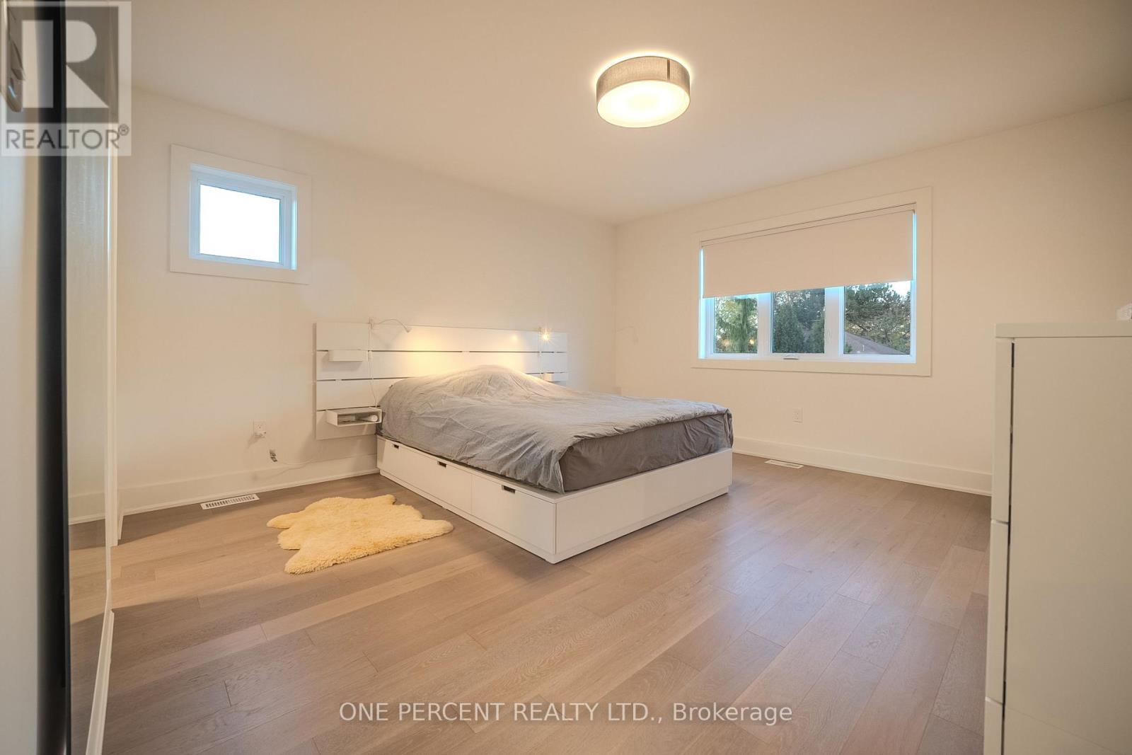 Detached at 9 PRINCETON COMMON, St. Catharines