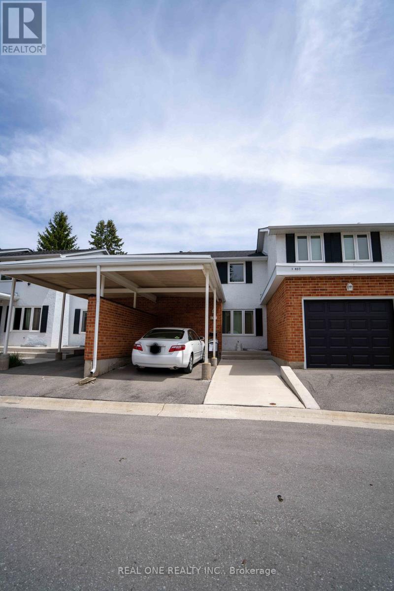 Townhouse at 2 - 407 KEATS WAY, Waterloo