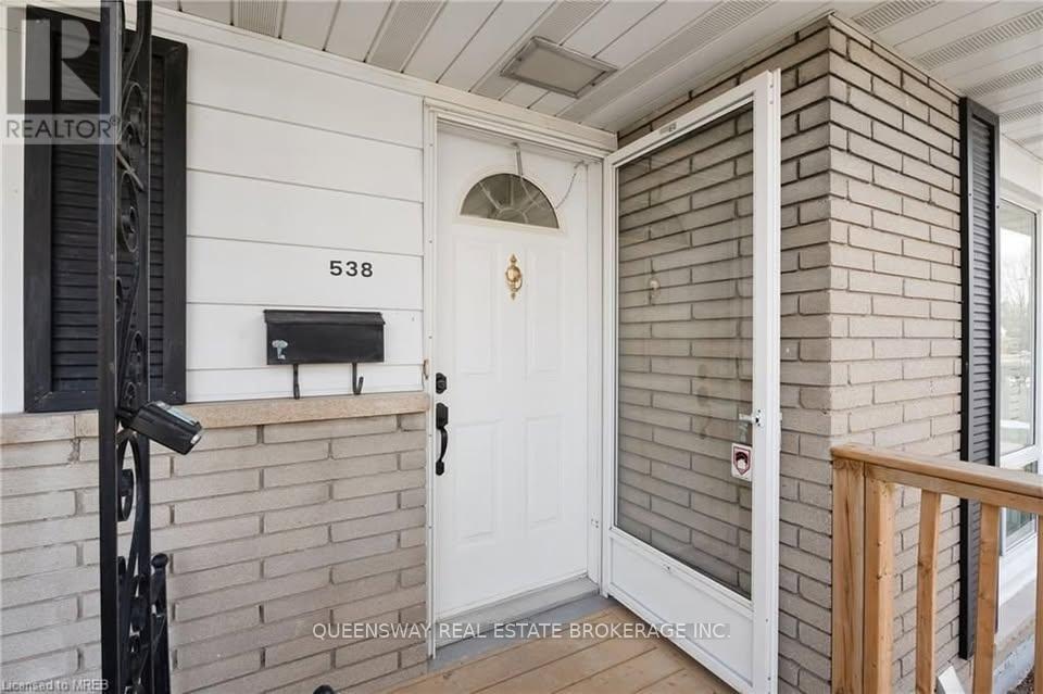 Detached at MAIN - 538 LLOYD AVENUE, Welland