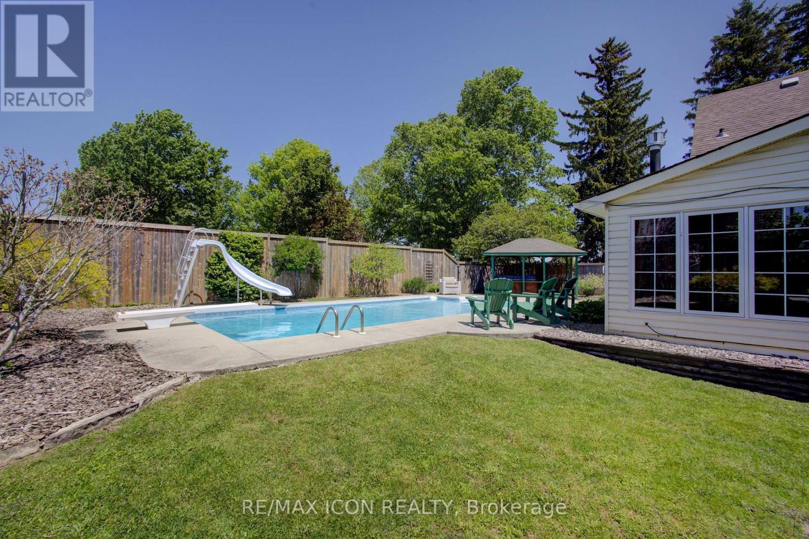 Detached at 392114 GREY 109 ROAD, Southgate