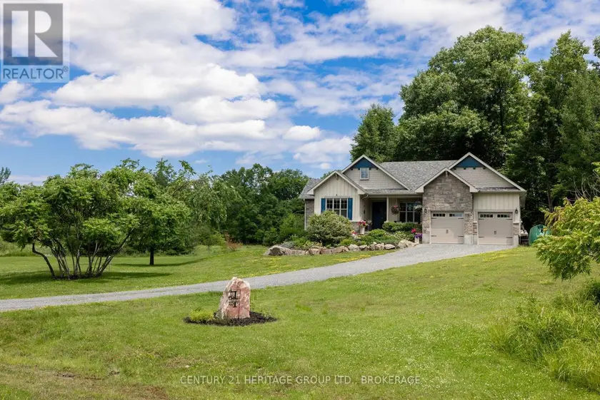 Detached at 1071 CRANBERRY COVE LANE, Frontenac
