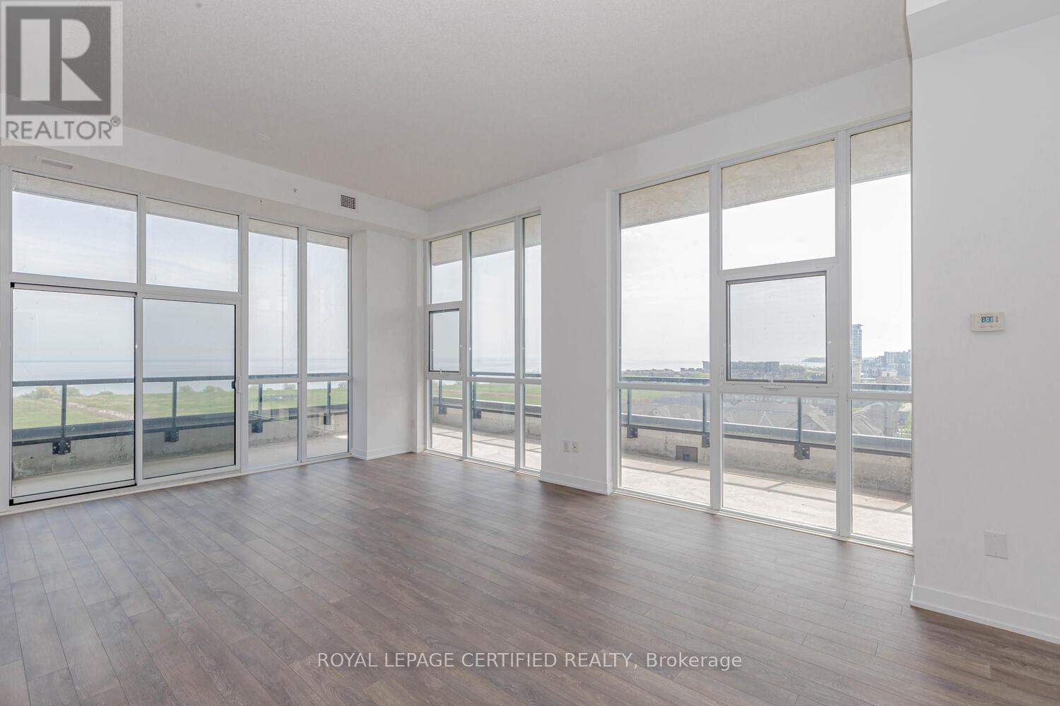 Apartment at 906 - 550 NORTH SERVICE ROAD, Grimsby