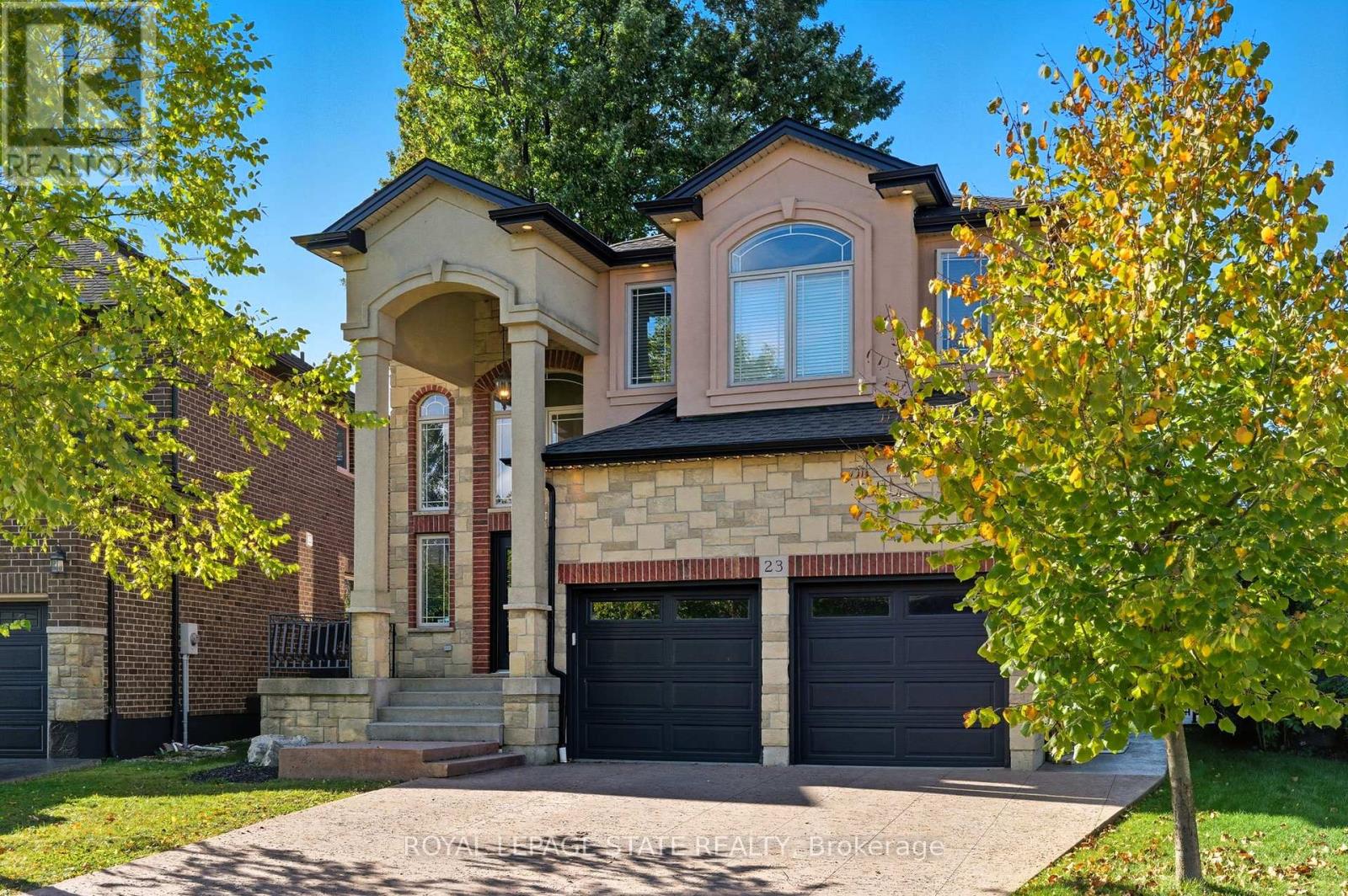 Detached at 23 KELLOGG AVENUE, Hamilton