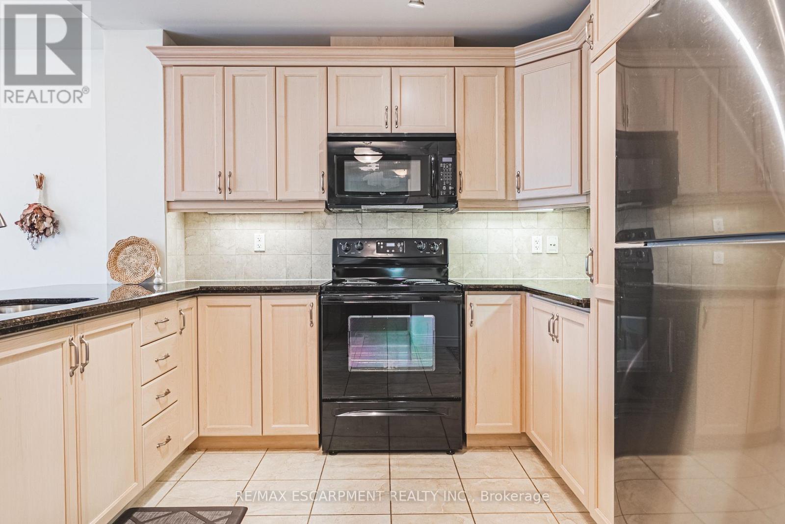Apartment at 312 - 125 WILSON STREET W, Hamilton