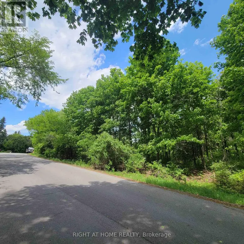 Vacant Land at 7 BECKENHAM LANE, Ottawa