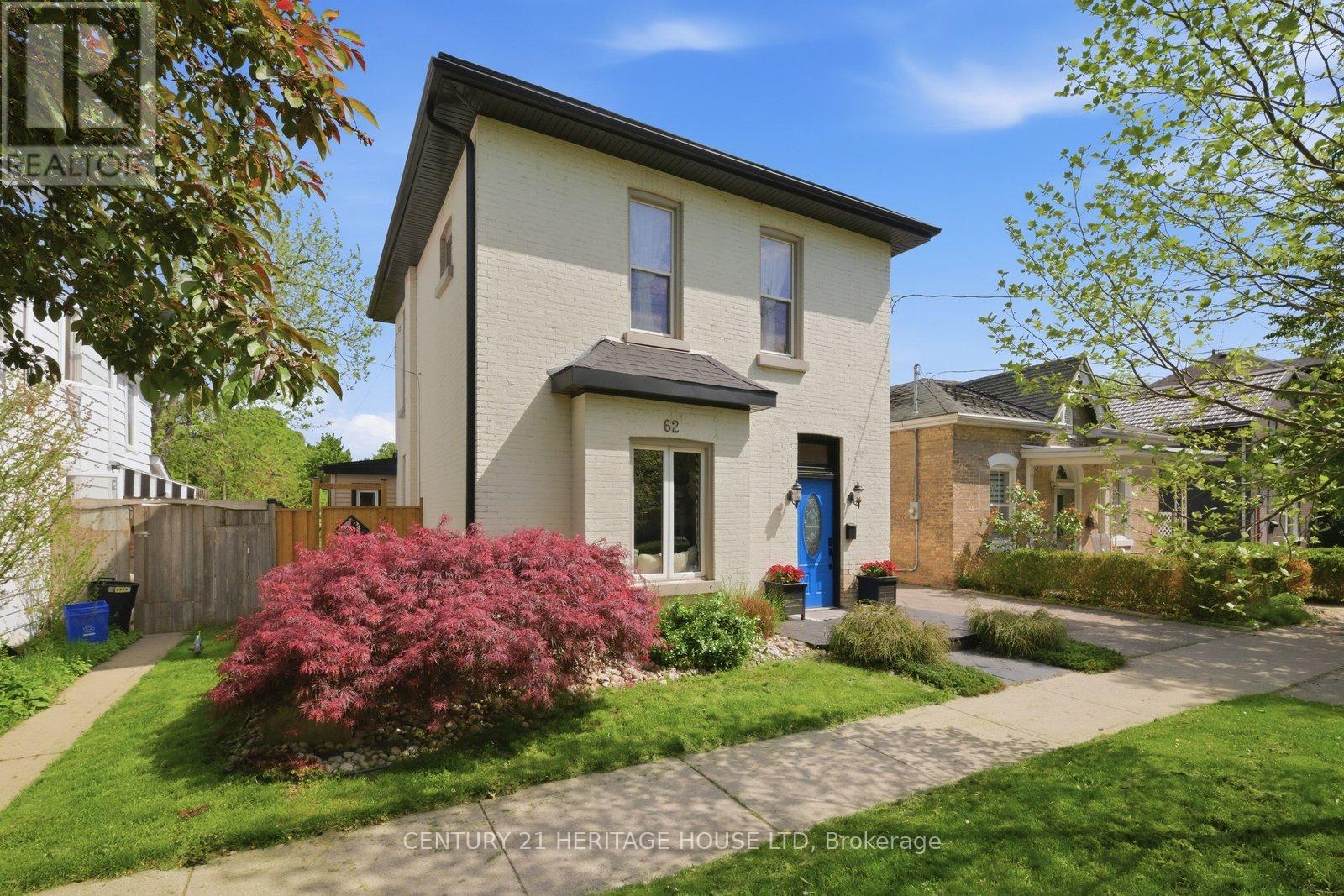 Detached at 62 EAST AVENUE, Brantford