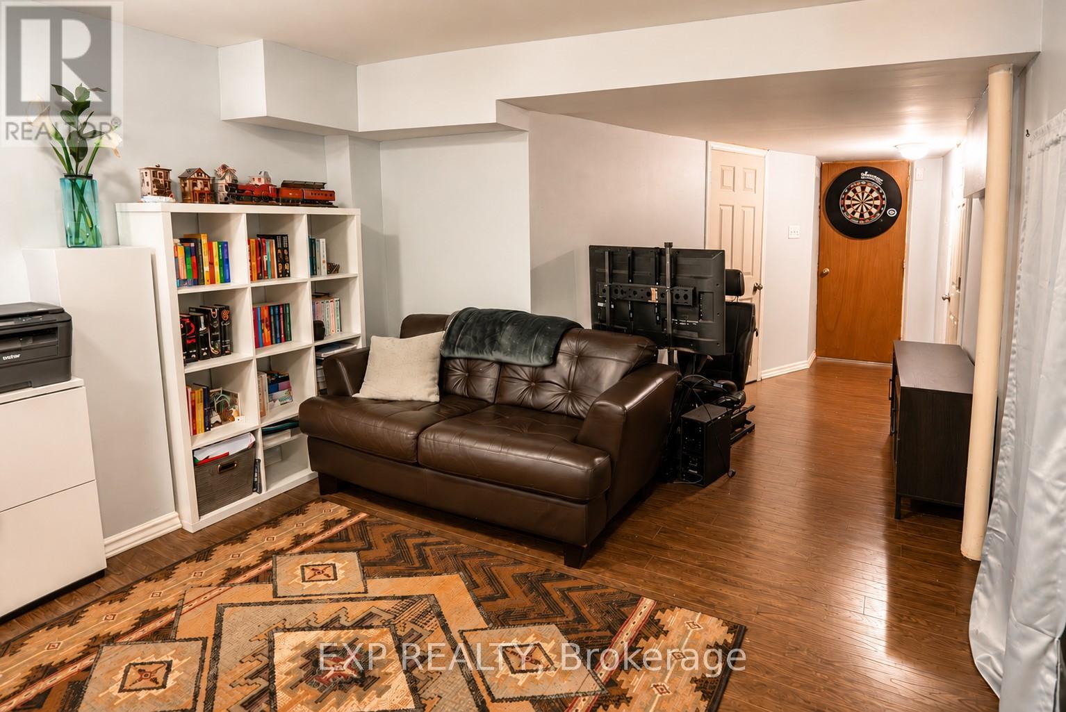 Detached at 24 LOVELL CRESCENT, Brantford