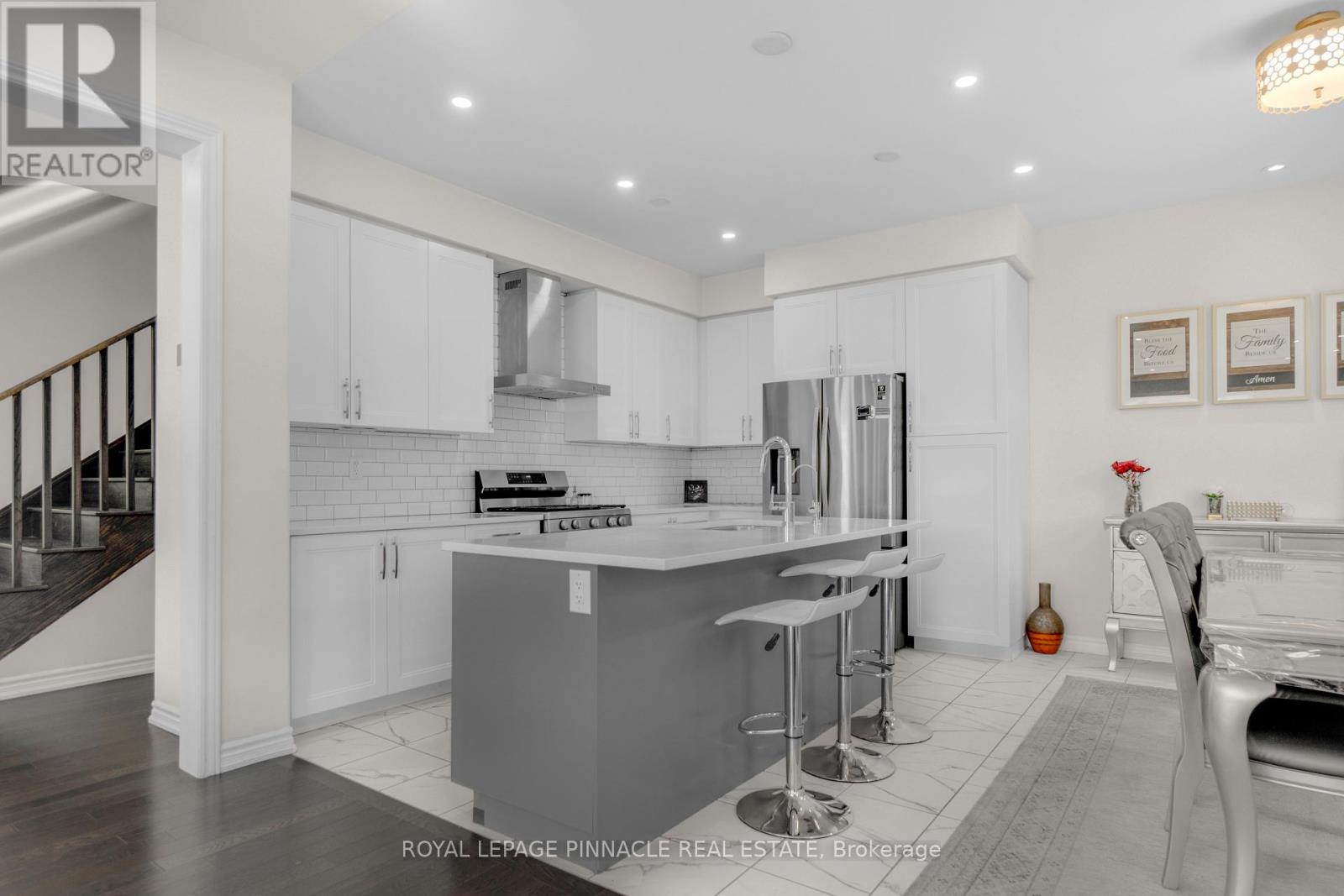 Detached at 4 RAINBOW DRIVE, Haldimand