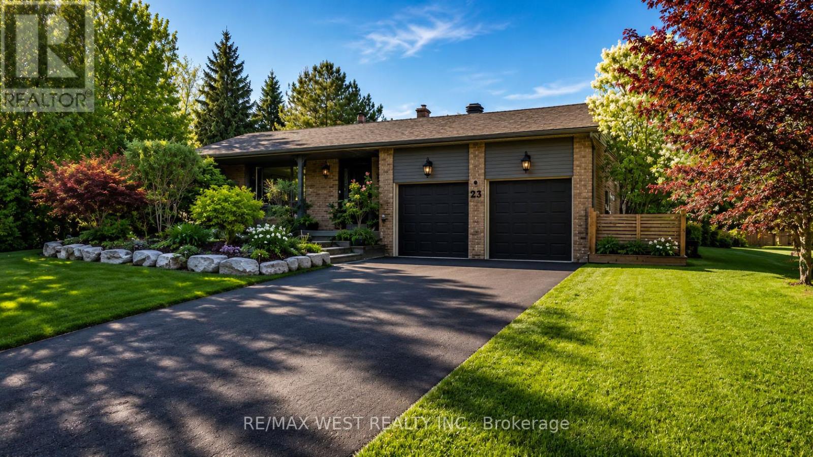 Detached at 23 MCKIBBON AVENUE, Amaranth