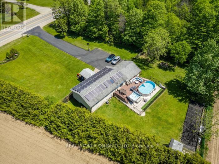 Detached at 6022 TRAFALGAR ROAD, Erin