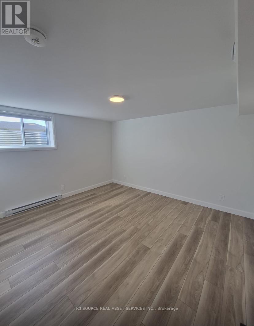 Detached at UNIT B - 128 HASTINGS PARK DRIVE, Belleville