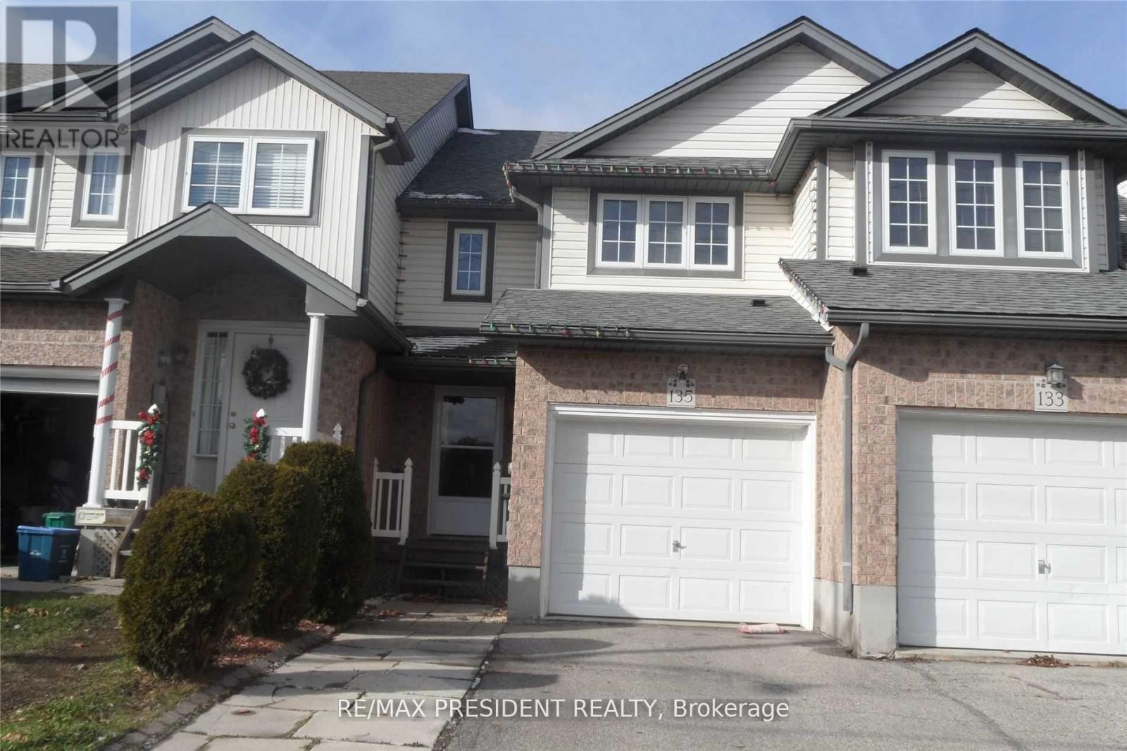 Townhouse at 135 ACTIVA AVENUE, Kitchener