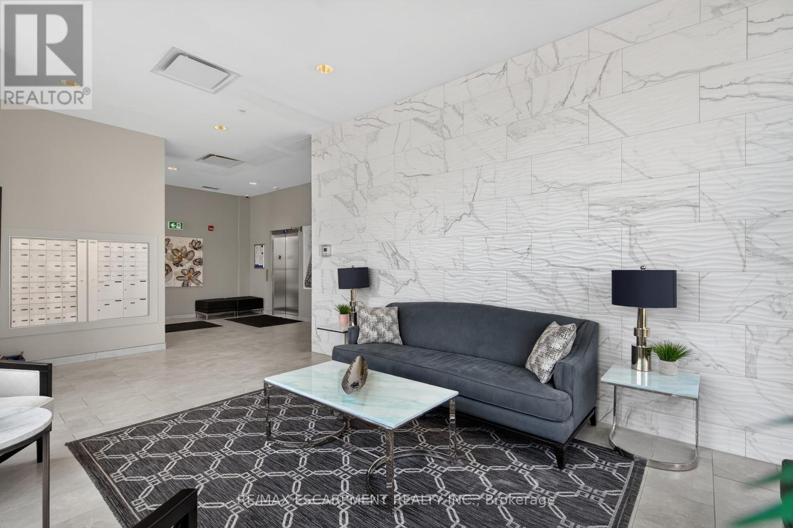 Apartment at 202 - 175 COMMONWEALTH STREET, Kitchener