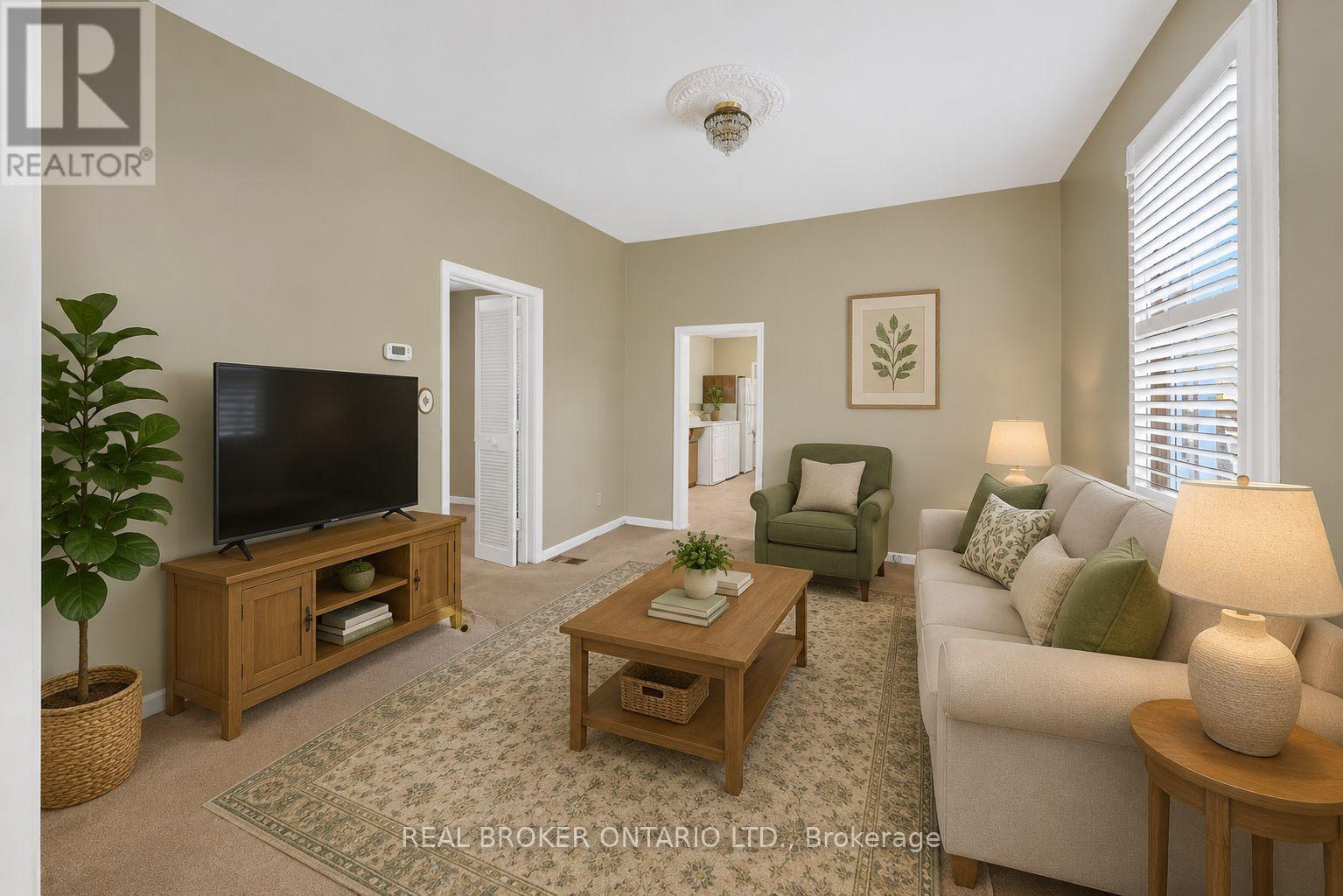 Detached at 70 POULETTE STREET, Hamilton