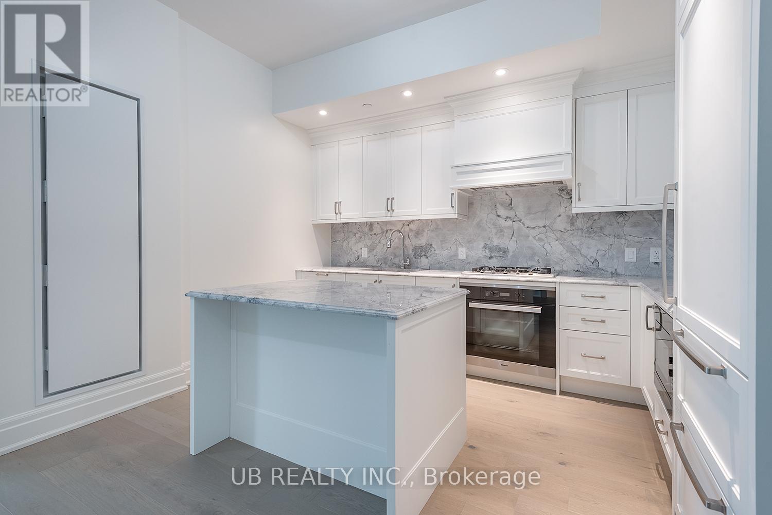 Apartment at 405 - 1451 WELLINGTON STREET W, Ottawa
