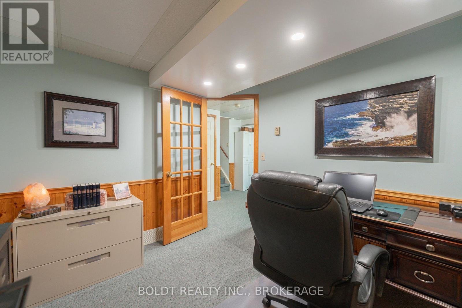 Detached at 48 HOMESTEAD DRIVE, Niagara-on-the-Lake