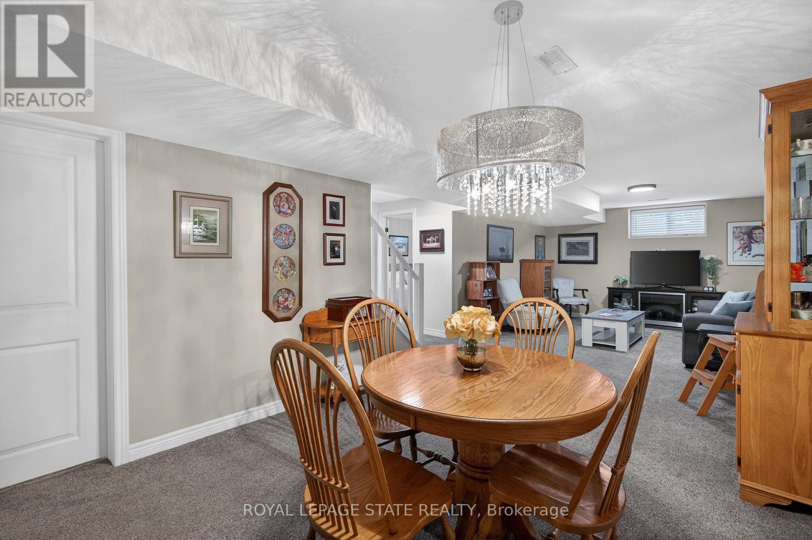 Townhouse at 36 BANKS STREET, Brantford
