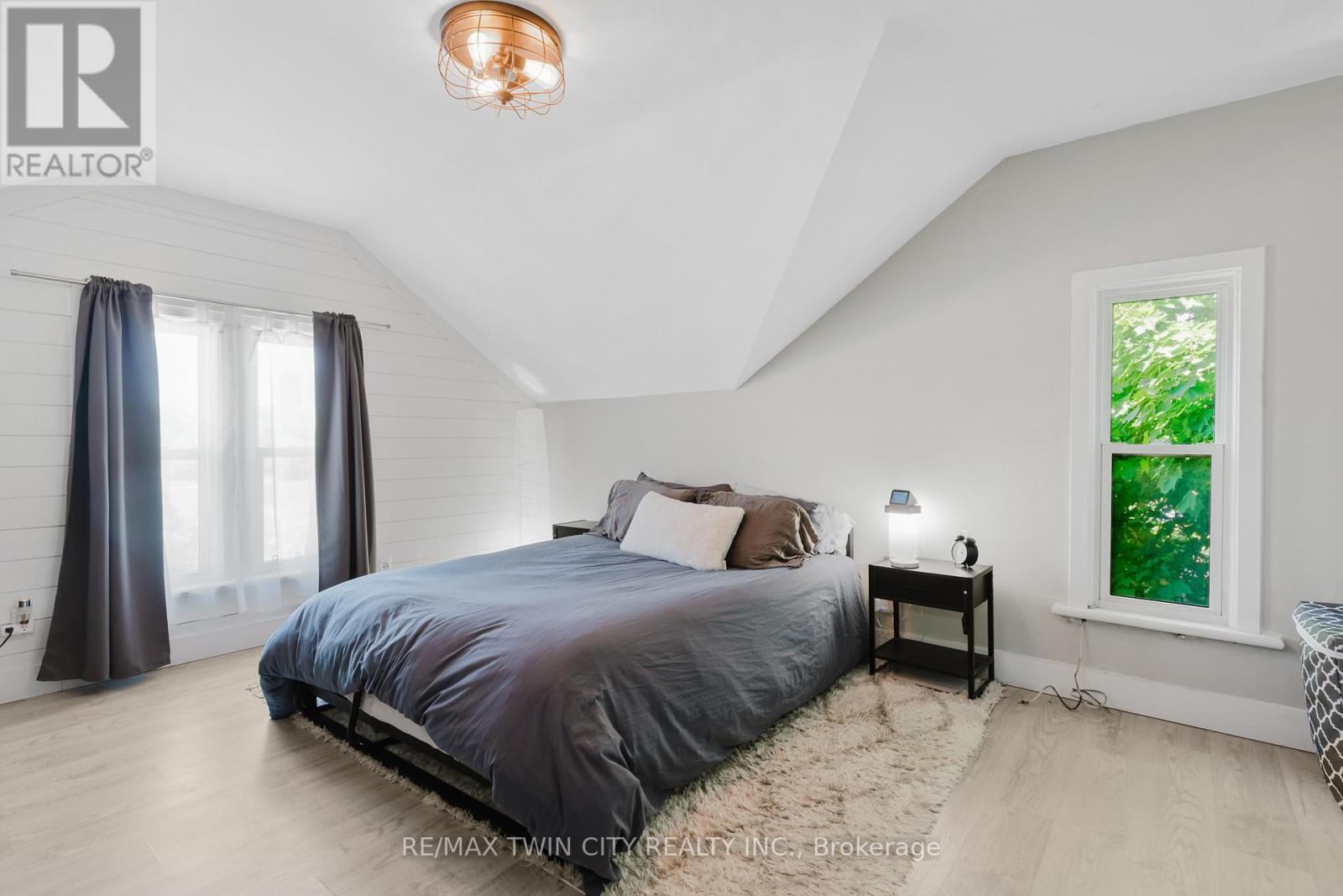 Semi-Detached/Link at 35 SHADE STREET, Cambridge
