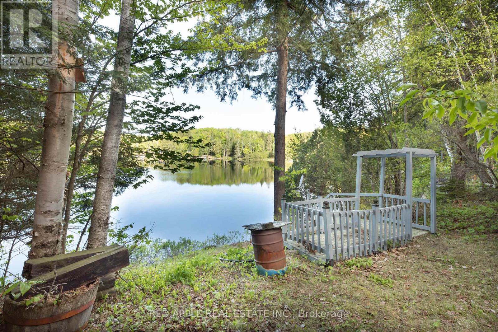 Detached at 1004 BELLWOOD LANE, Lake of Bays