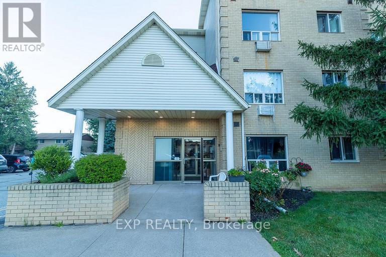 Multiplex at 207 - 575 LAKE STREET, St. Catharines