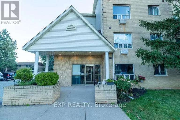 Multiplex at 207 - 575 LAKE STREET, St. Catharines