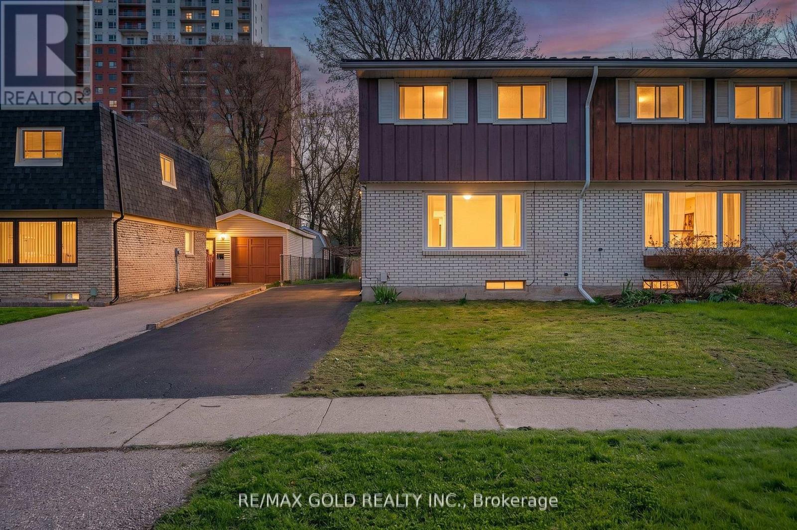 Semi-Detached/Link at 281 MORGAN AVENUE, Kitchener