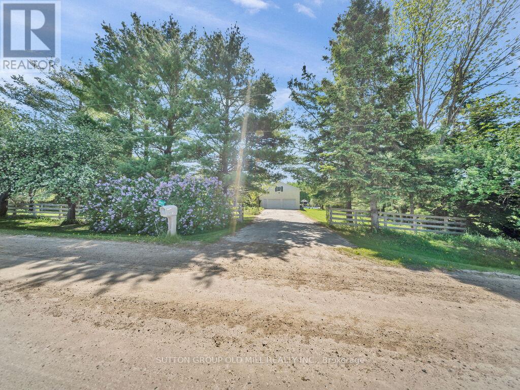 Detached at 8663 30TH SIDE ROAD, Centre Wellington