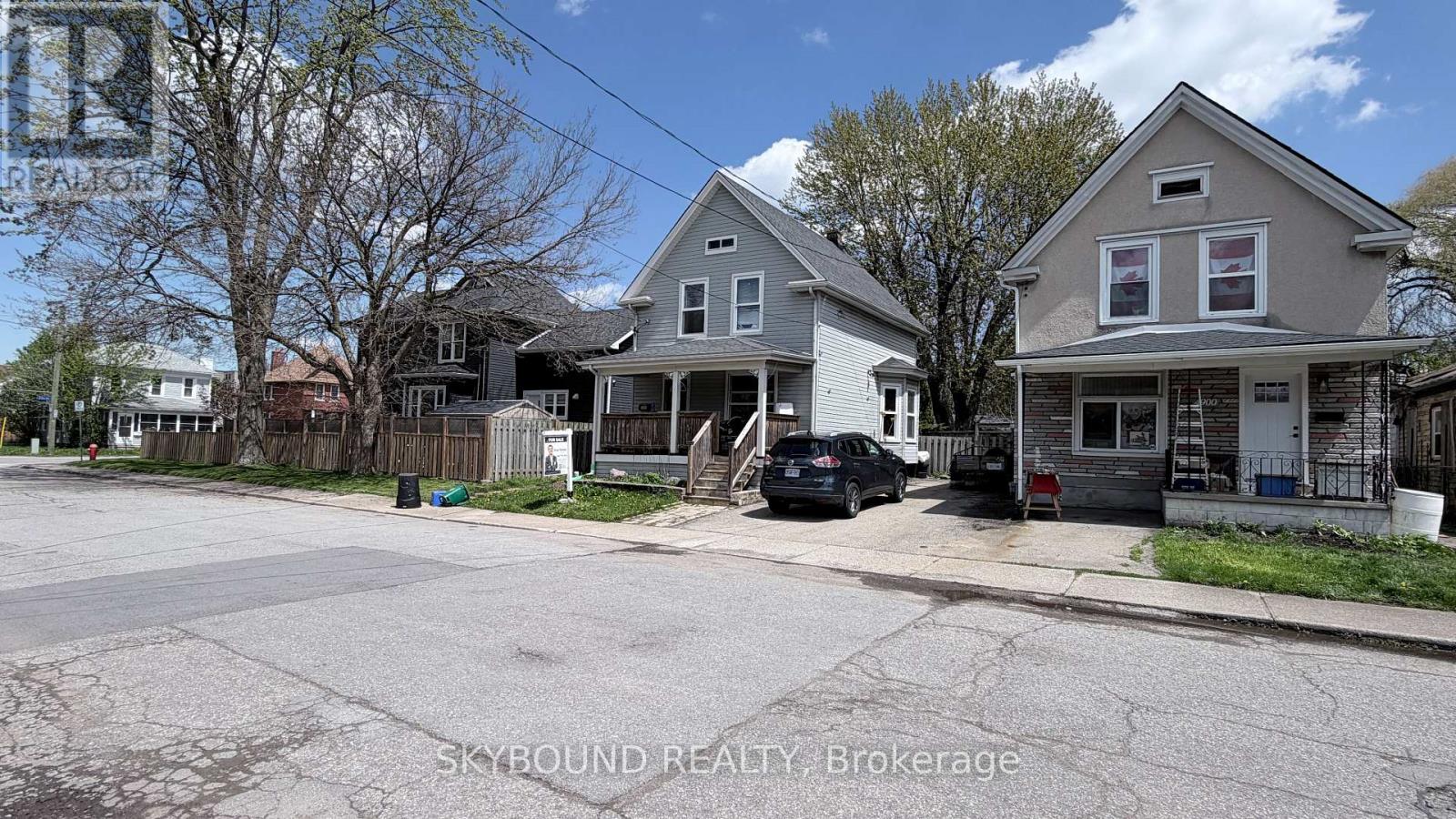 Detached at 4890 SAINT CLAIR AVENUE, Niagara Falls (Downtown)