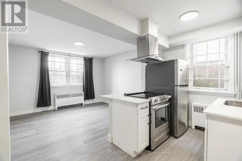 Multiplex at 2B - 215 HAMILTON ROAD, London