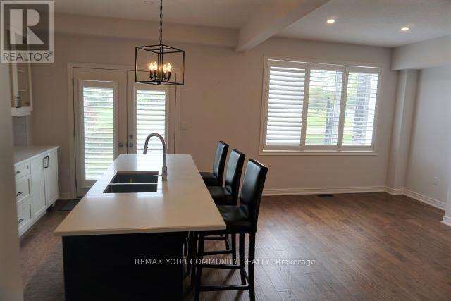 Semi-Detached/Link at 4297 EAST AVENUE, Lincoln