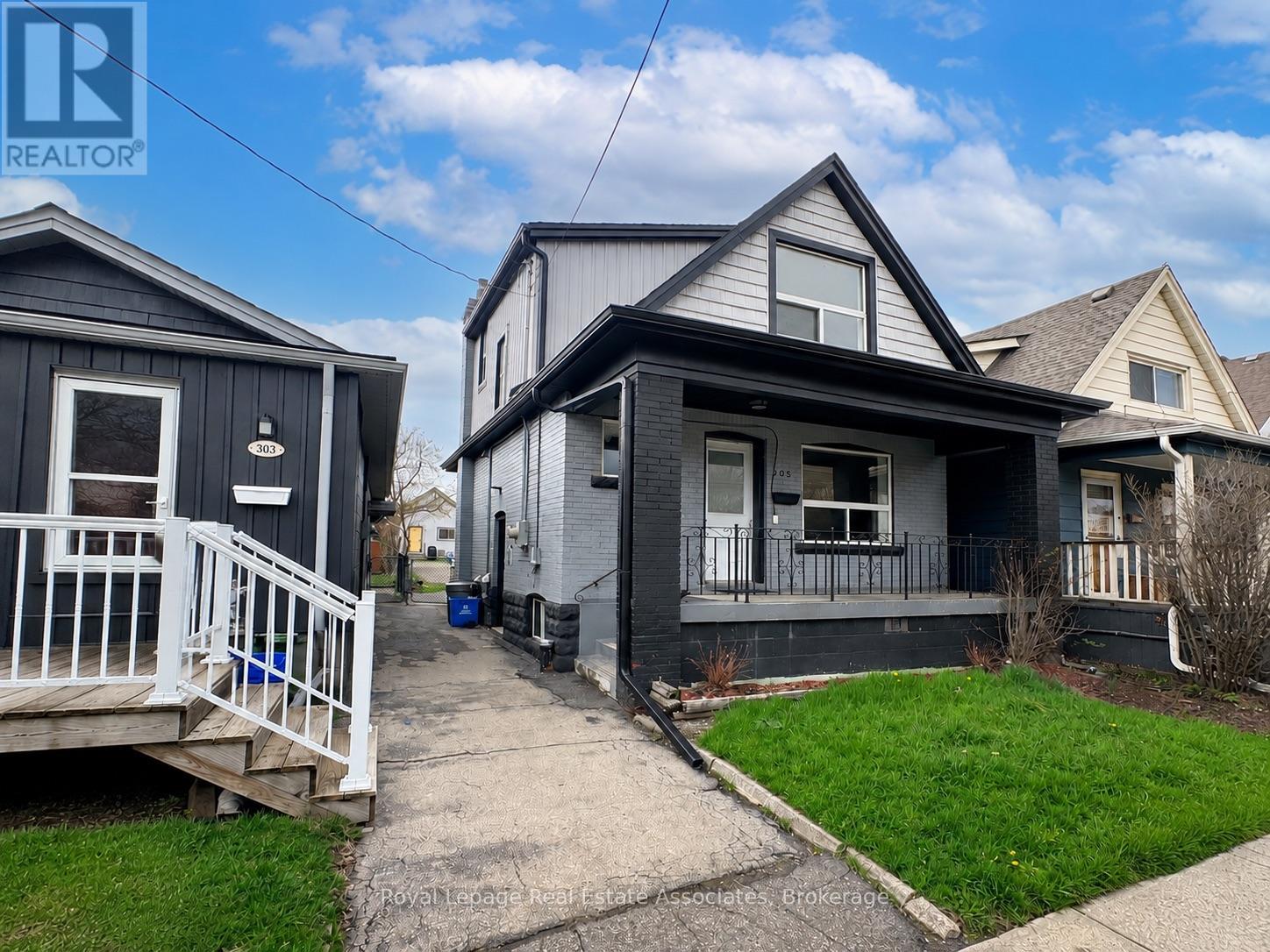 Detached at 305 WEIR STREET N, Hamilton