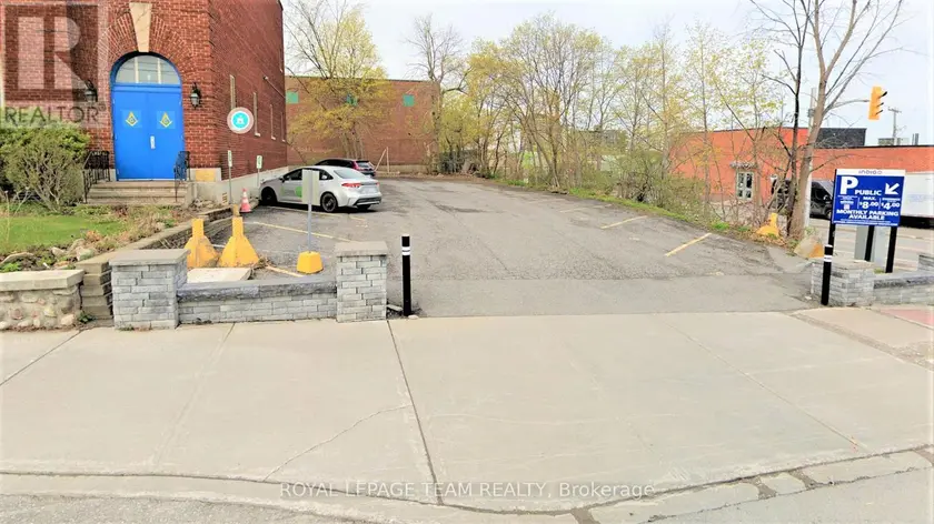 Vacant Land at 428 CHURCHILL AVENUE, Ottawa