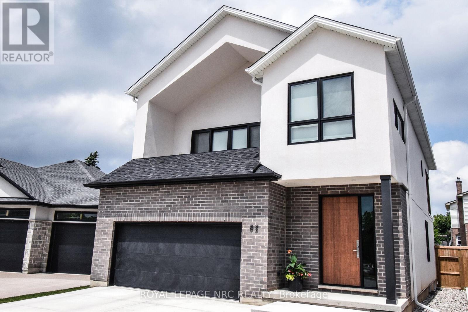 Detached at 82 IVY CRESCENT, Thorold (Confederation Heights)