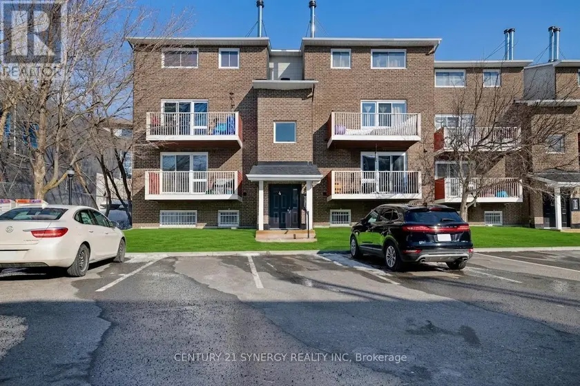 Apartment at 403 - 1589 ST BERNARD STREET, Ottawa
