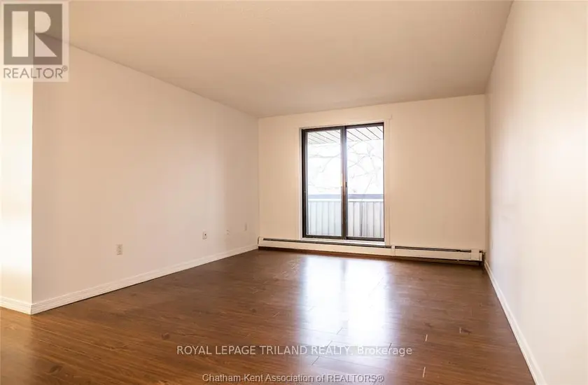 Apartment at 306 - 955 GRAND AVENUE W, Chatham-Kent