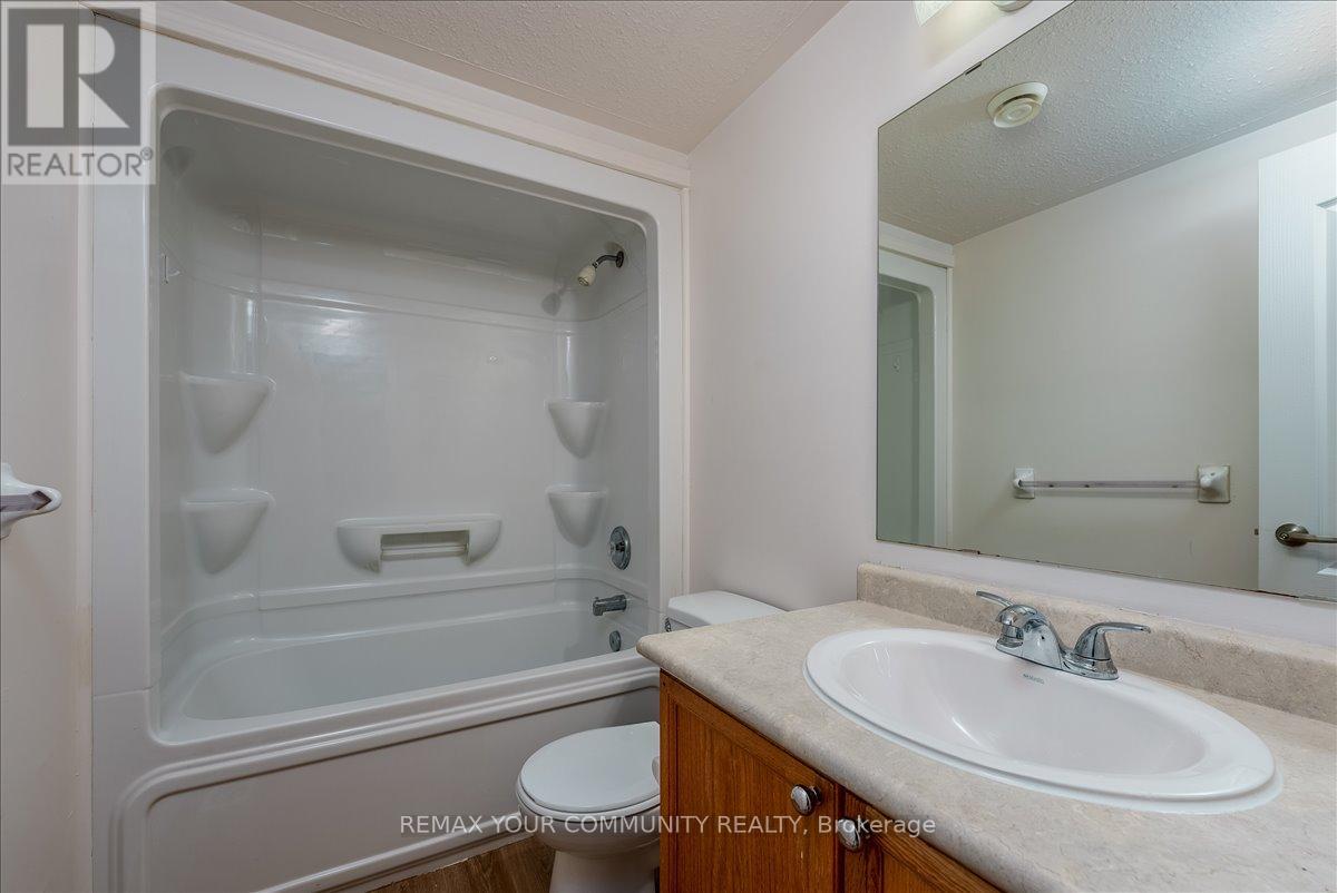 Townhouse at 510 - 246 SPILLSBURY DRIVE, Peterborough
