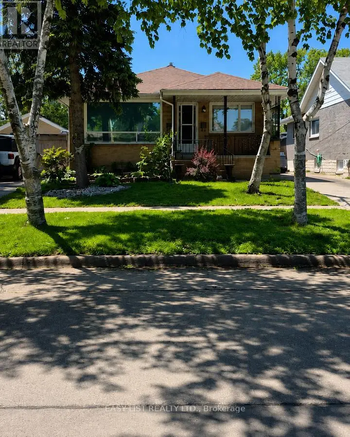 Detached at 2371 ALEXIS ROAD, Windsor