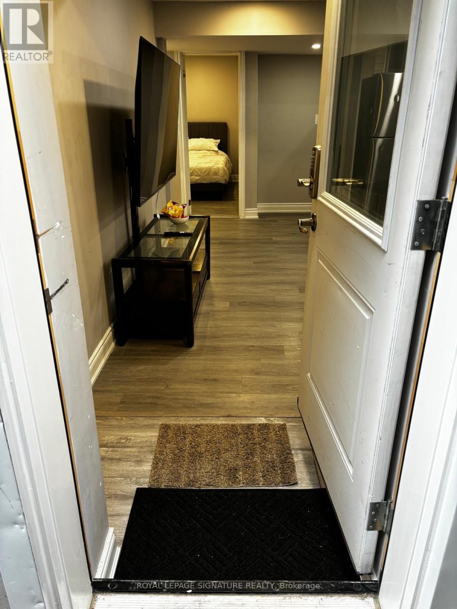 Detached at 11 Overholt Dr, Thorold
