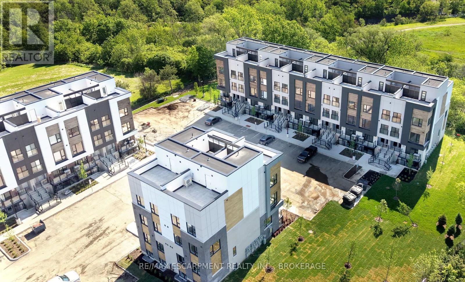 Townhouse at 308C - 16 MELBOURNE AVENUE, St. Catharines (E. Chester)