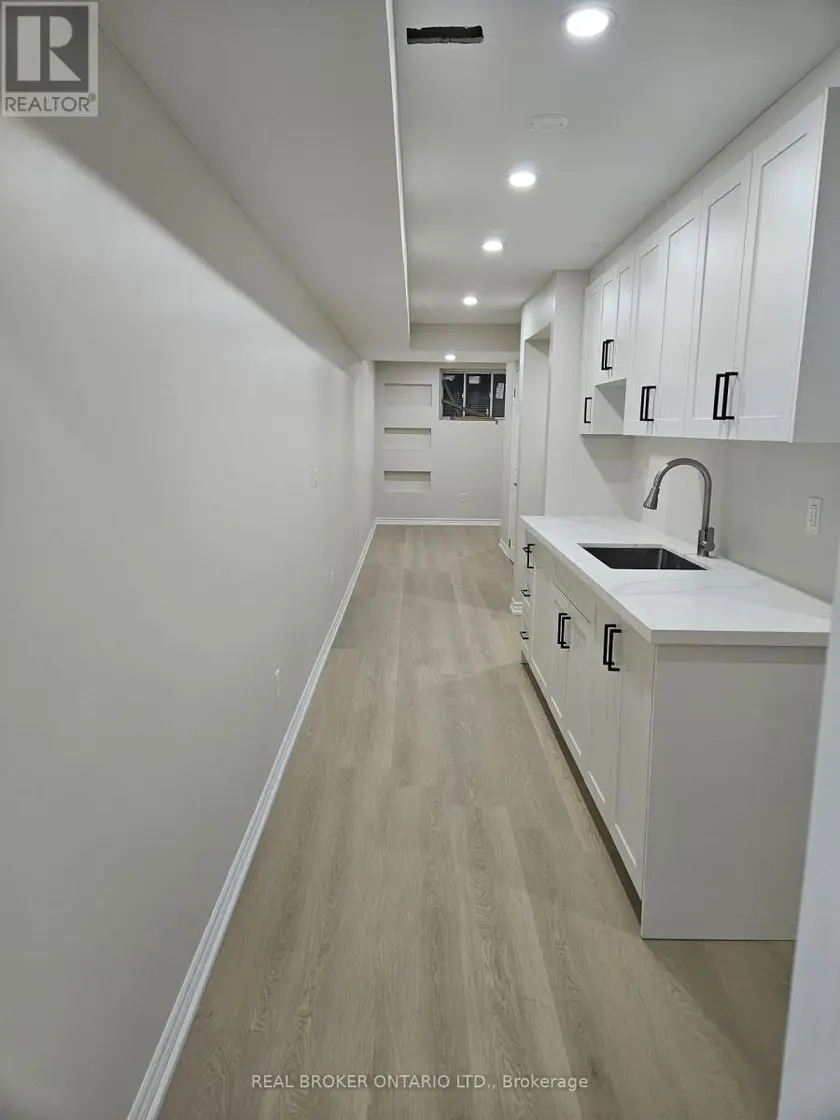 Townhouse at 14 LOWER LEVEL - 5672 DORCHESTER ROAD, Niagara Falls