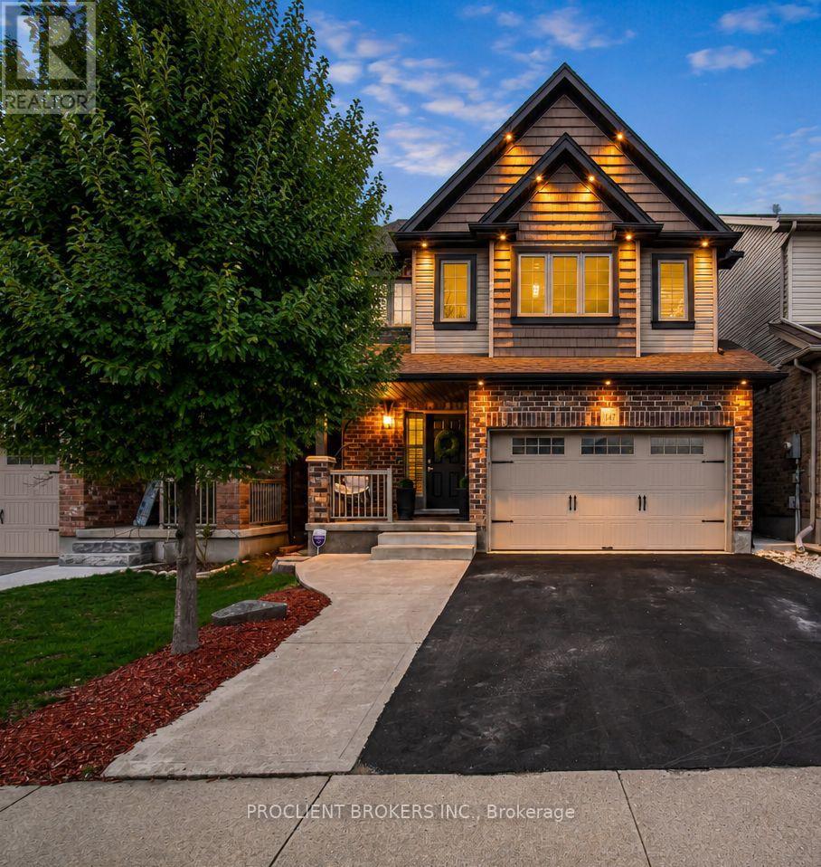 Detached at 147 COULING CRESCENT, Guelph (Grange Road)