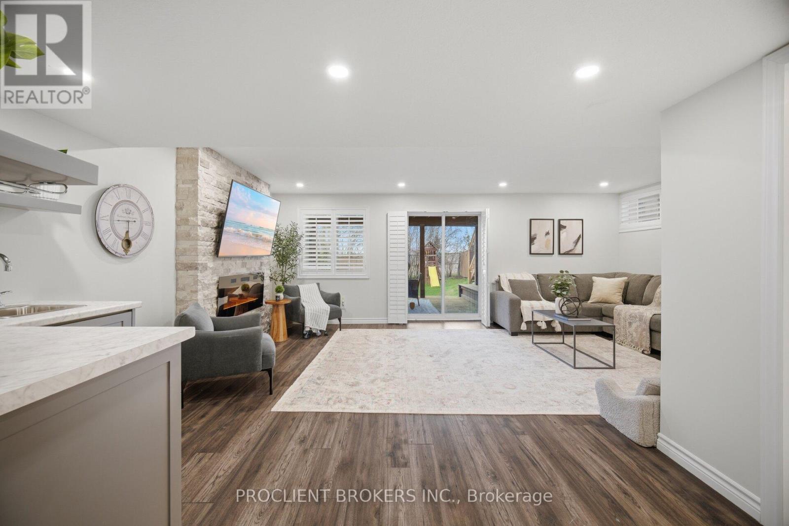 Detached at 147 COULING CRESCENT, Guelph