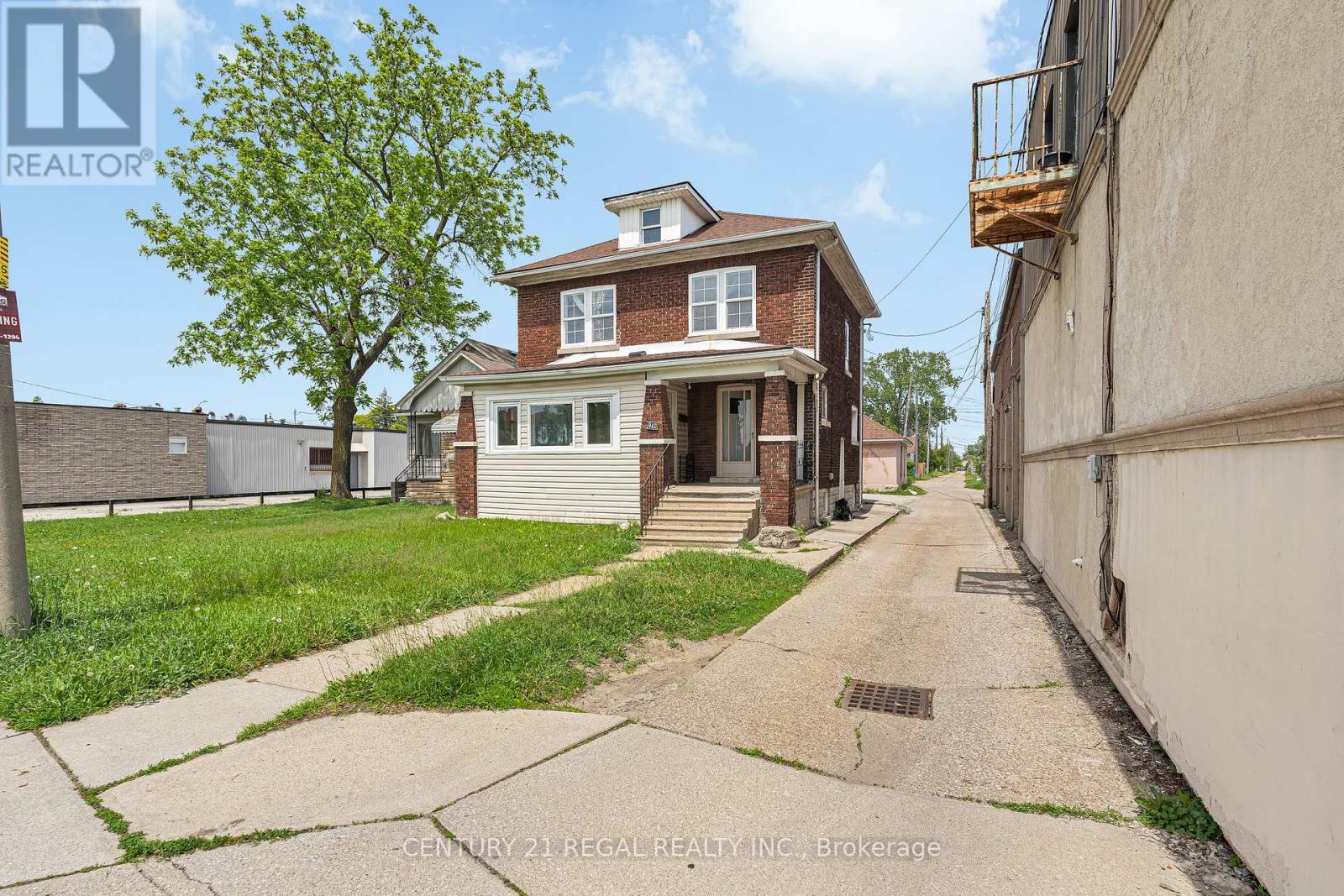 Multiplex at 942 TECUMSEH ROAD E, Windsor