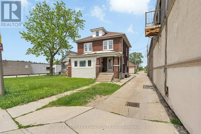 Multiplex at 942 TECUMSEH ROAD E, Windsor