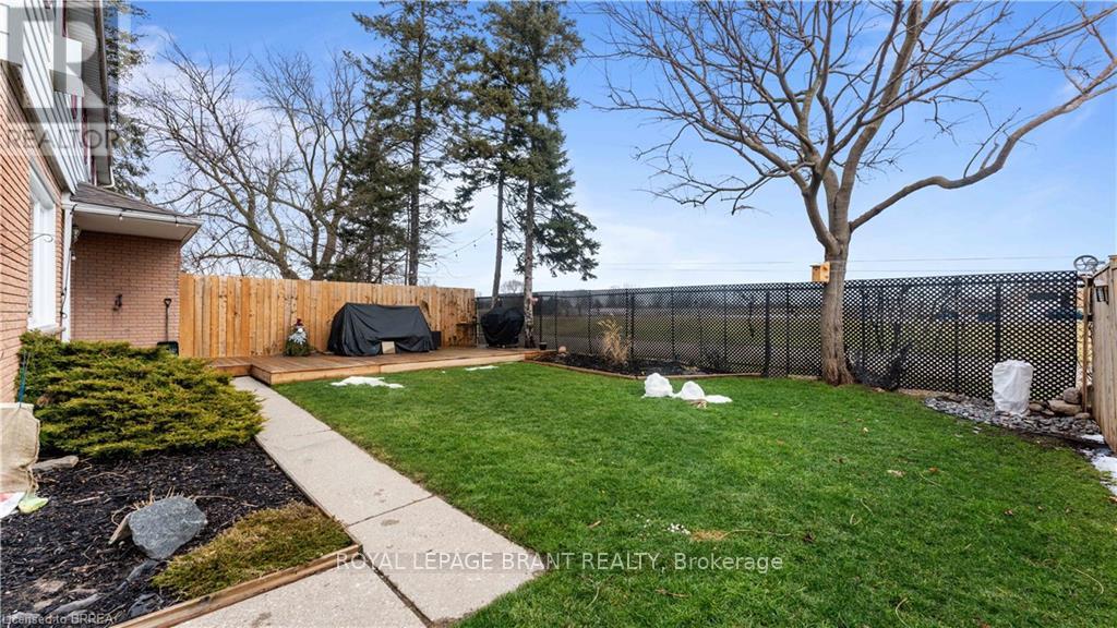 Townhouse at C - 52 EWING DRIVE, Brantford