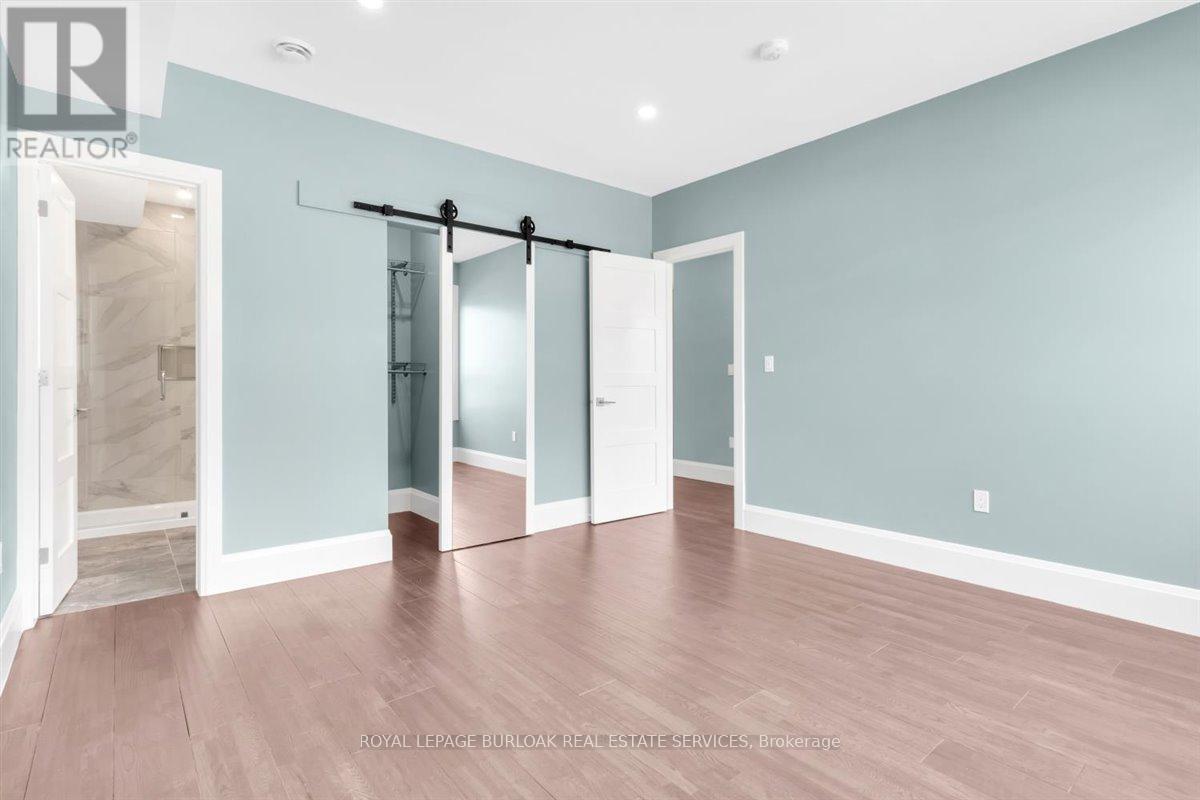 Detached at UPPER - 255 FEDERAL STREET, Hamilton